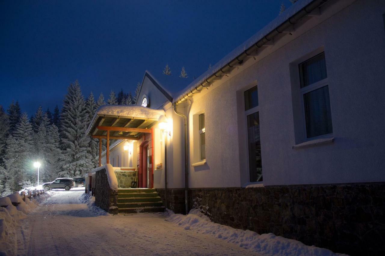 Erzgebirgsidyll Breitenbrunn Ferienwohnung エクステリア 写真